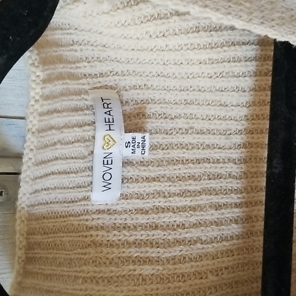 ***Woven Heart Ivory Open Stitch Knit Sweater Size S - Picture 2 of 4